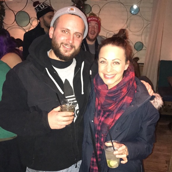 Meet your Posher, Christine - Picture 2 of 6